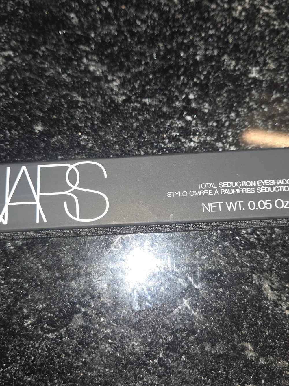 NARS creamy eyeshadow